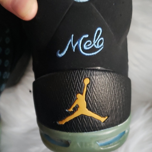 Nike Jordan Carmelo Melo 5.5 (GS) Black Sneakers - Picture 5 of 5
